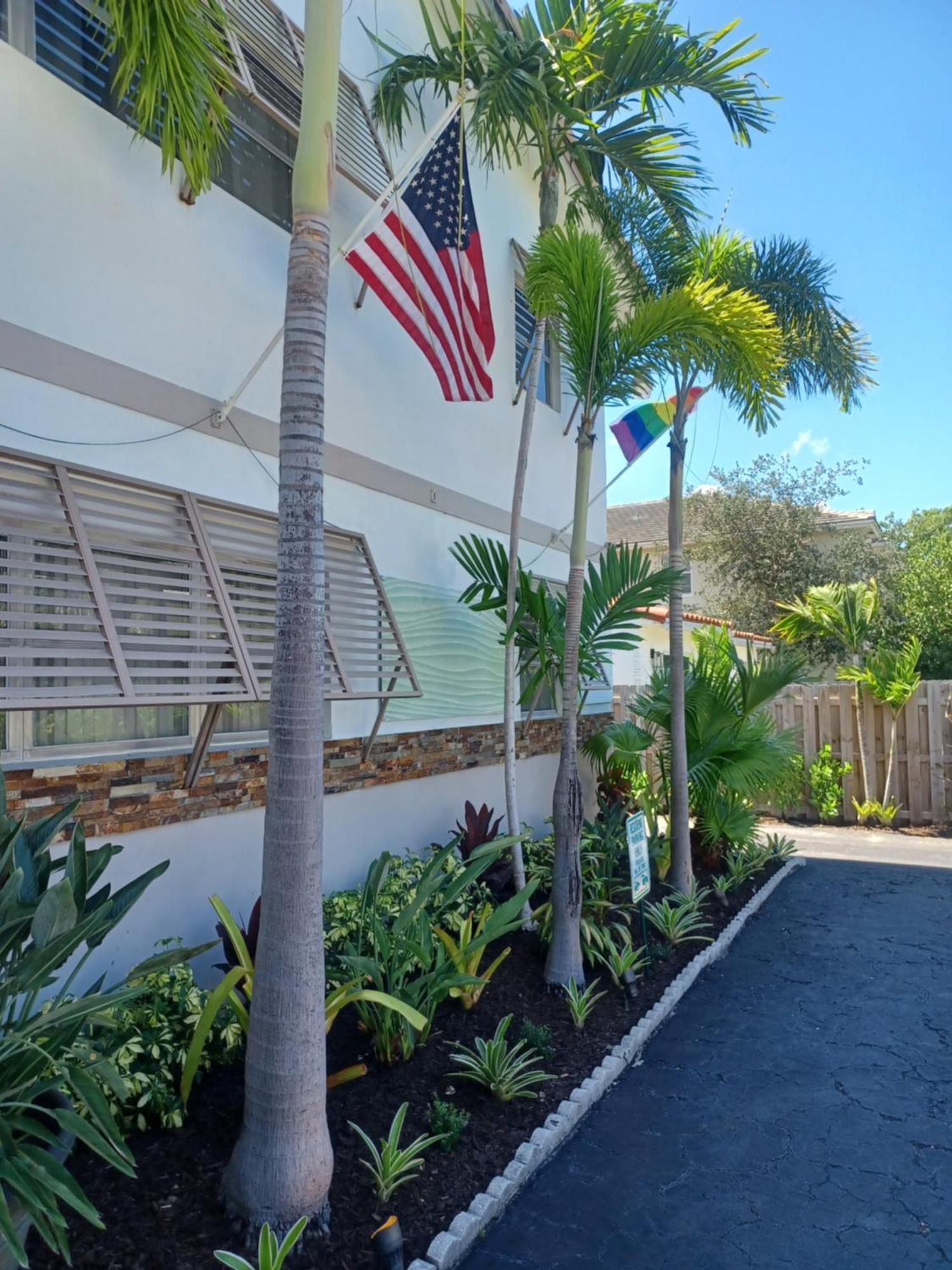 The Big Coconut Guesthouse - Gay Men'S Resort Fort Lauderdale Exterior foto